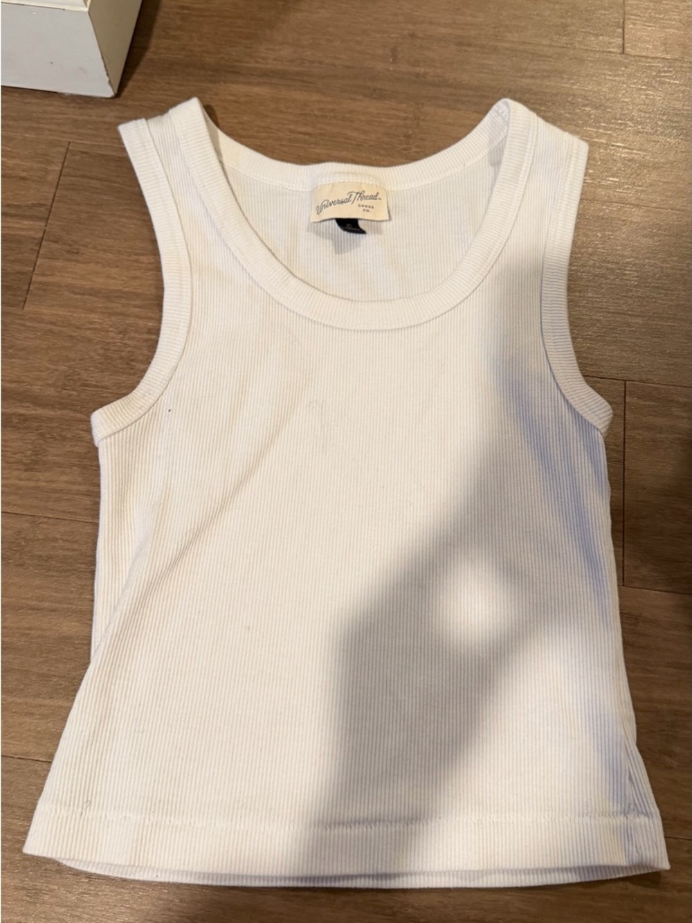 Basic tank Tops - Picture 4 of 6